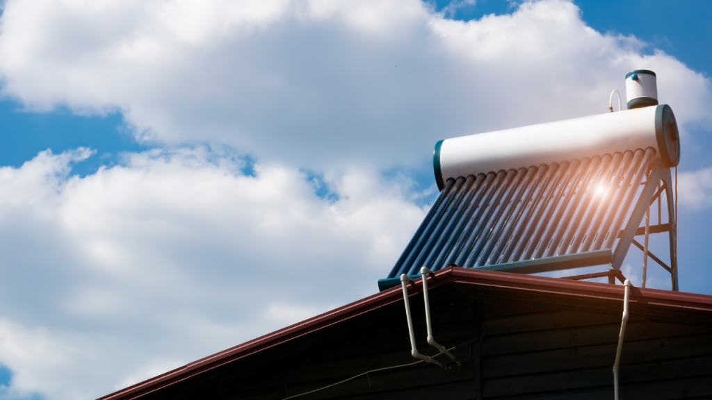 Calentador solar vs. panel solar